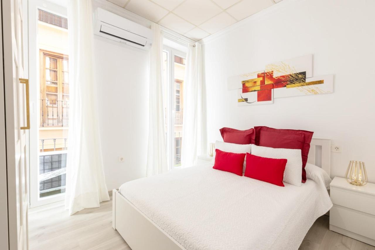 H&H Suite En El Corazon De Granada Exteriör bild
